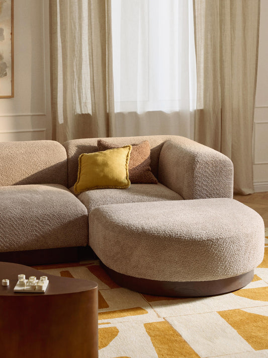 Natalie Corner Section in Teddy Bouclé