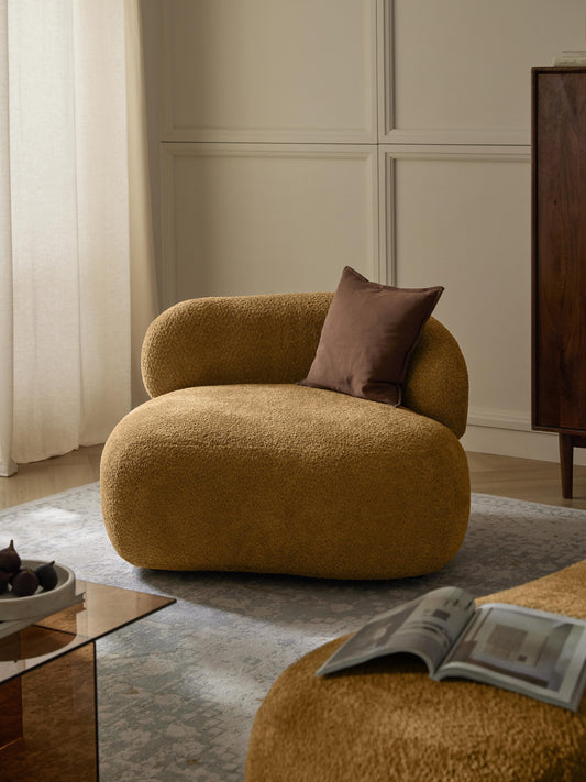 Alba Lounge Chair in Teddy Bouclé