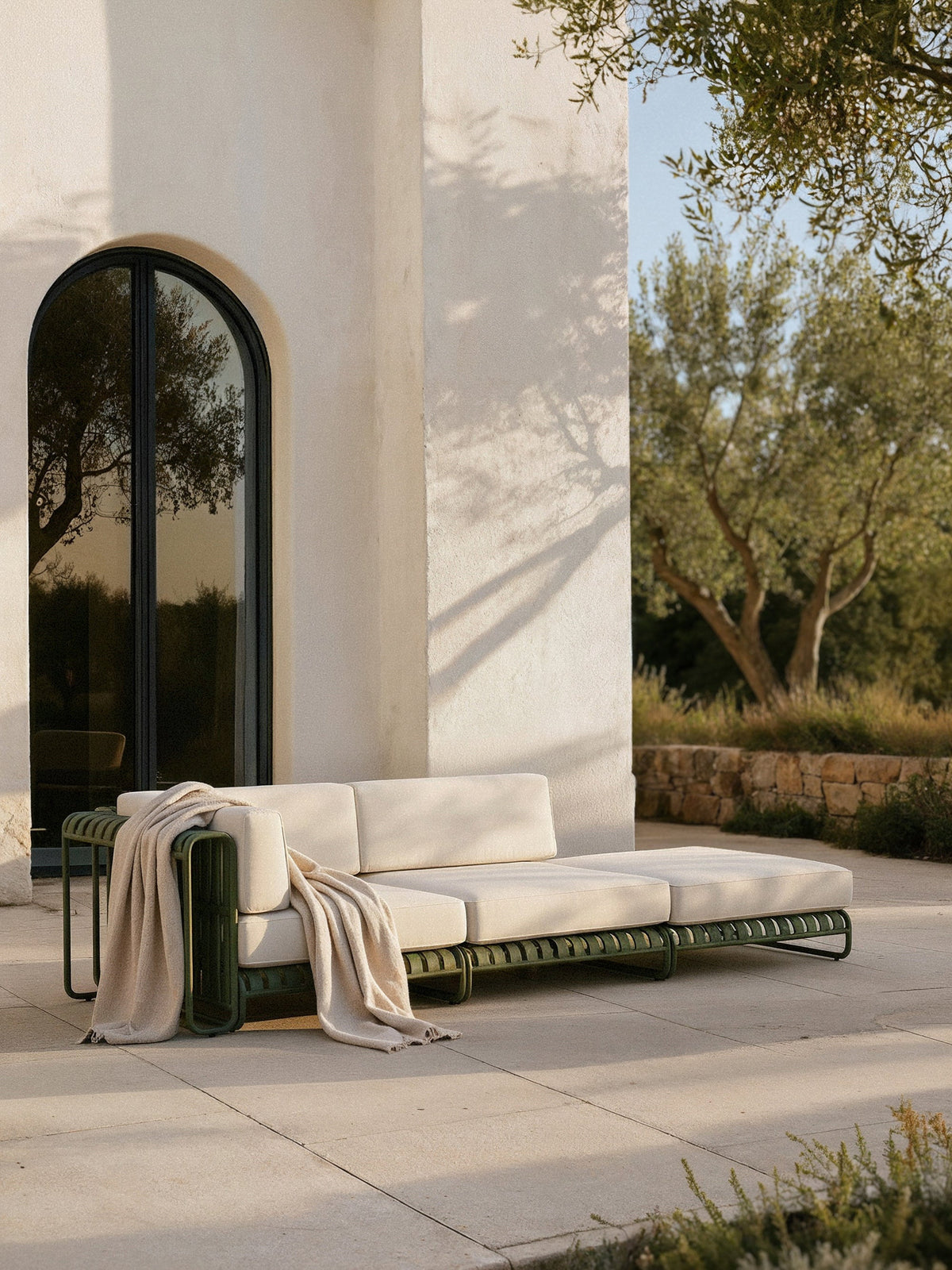 Caio Corner Module for the Garden