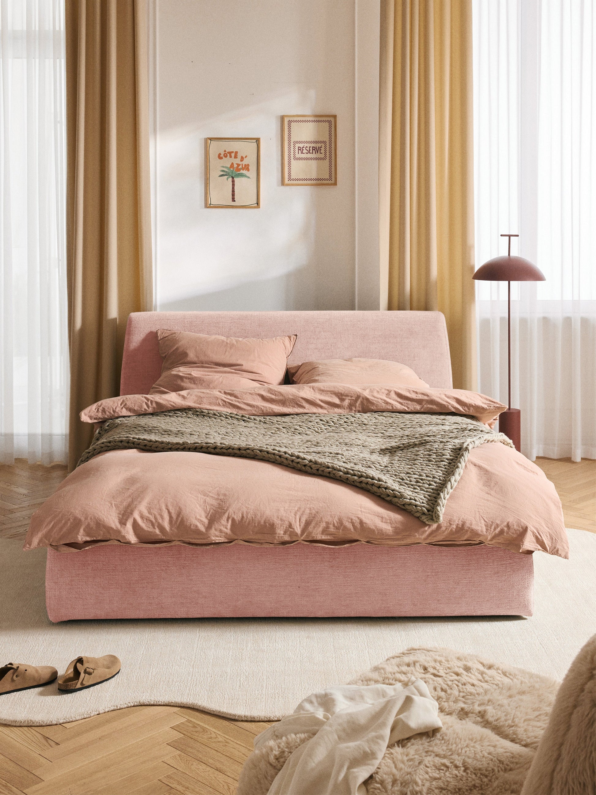 Cloud Upholstered Storage Bed