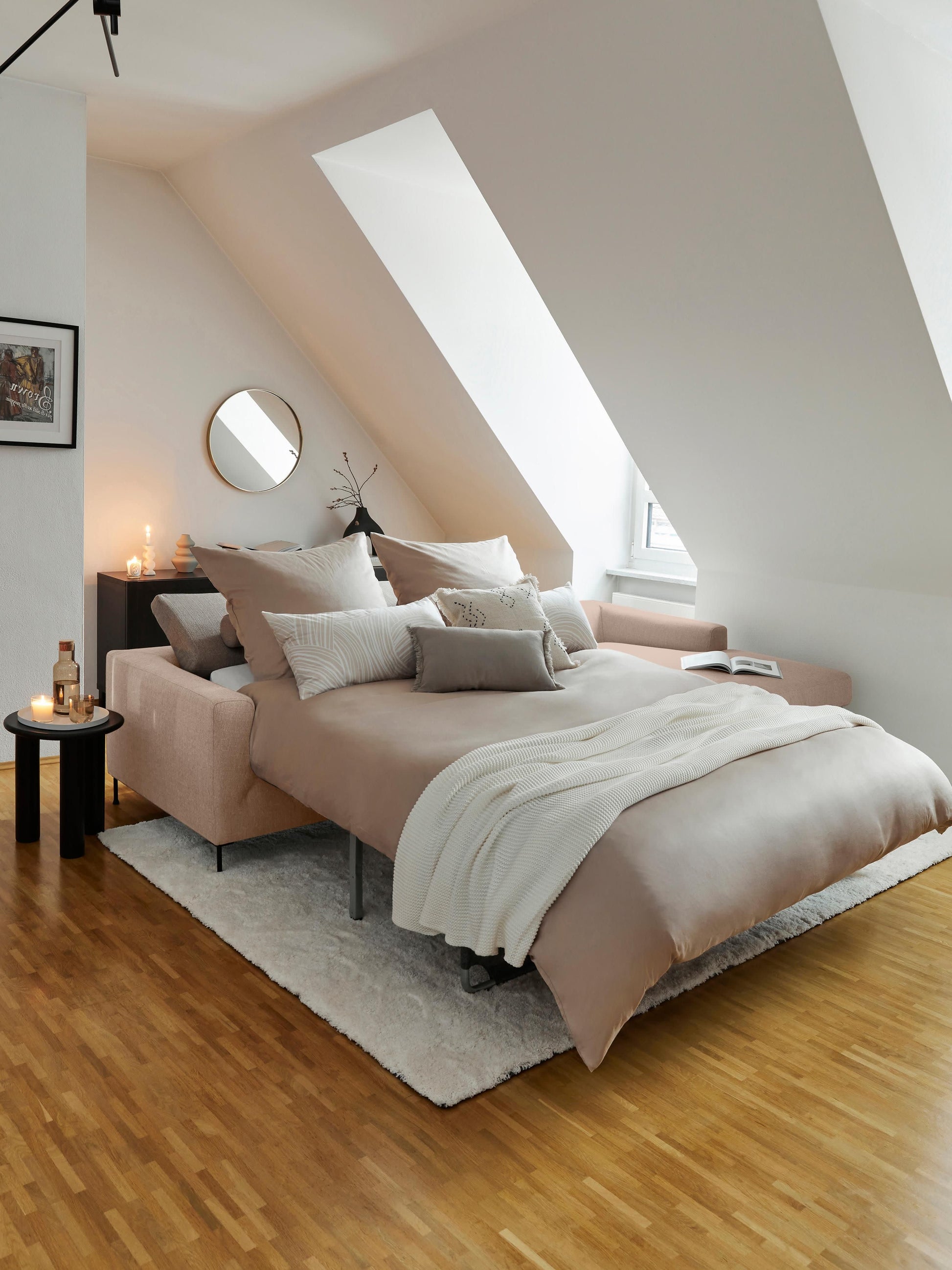 Cucita 3-Seater Sofa Bed with Mattress