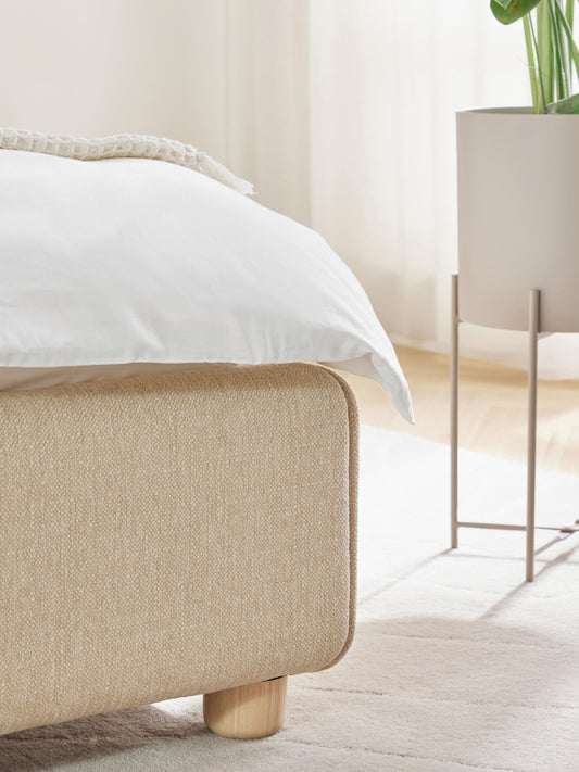 Ebba Bed, Upholstered