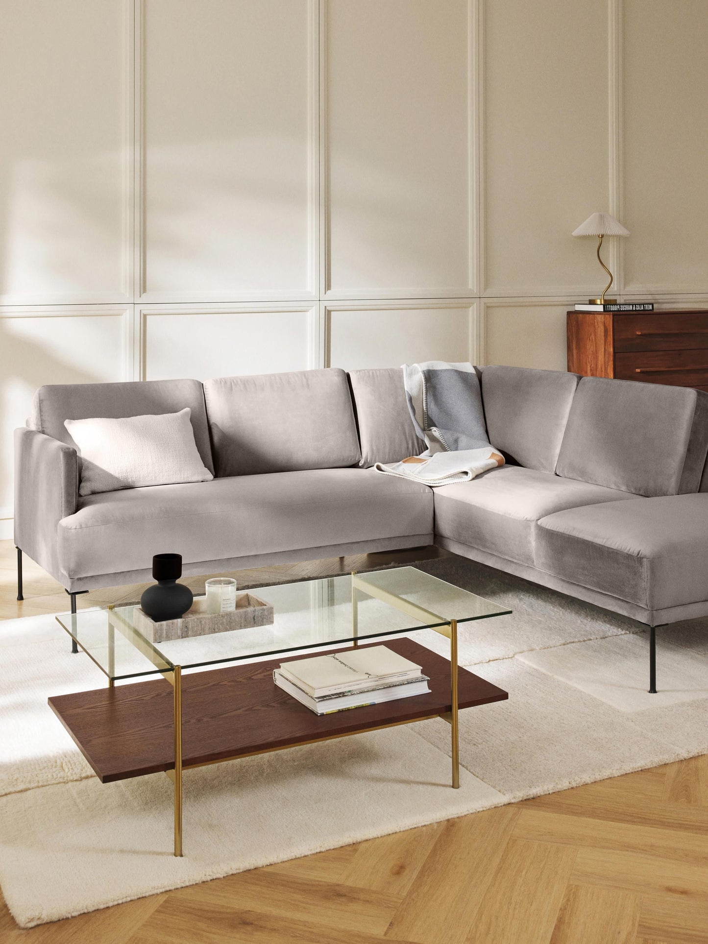 Fluente Corner Sofa in Velvet