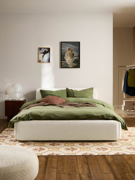 Melva Bed, Upholstered