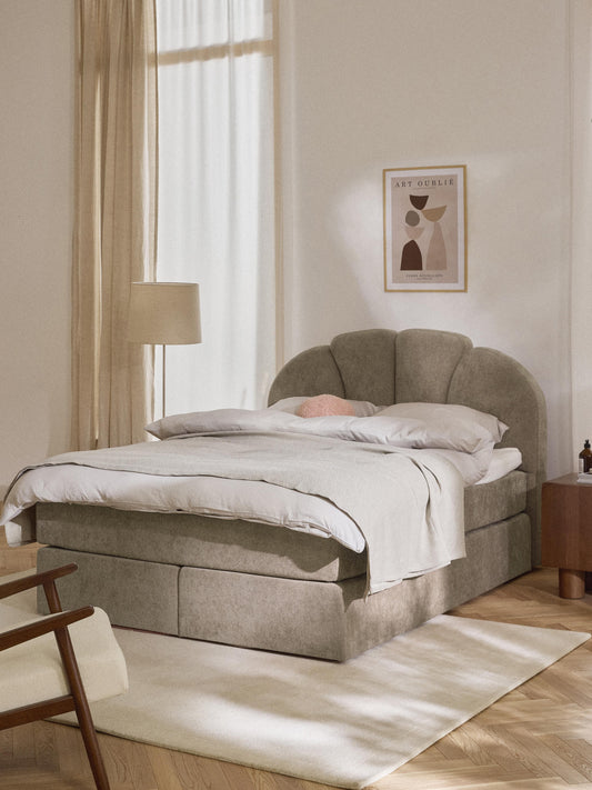 Romia Bed with Box Spring