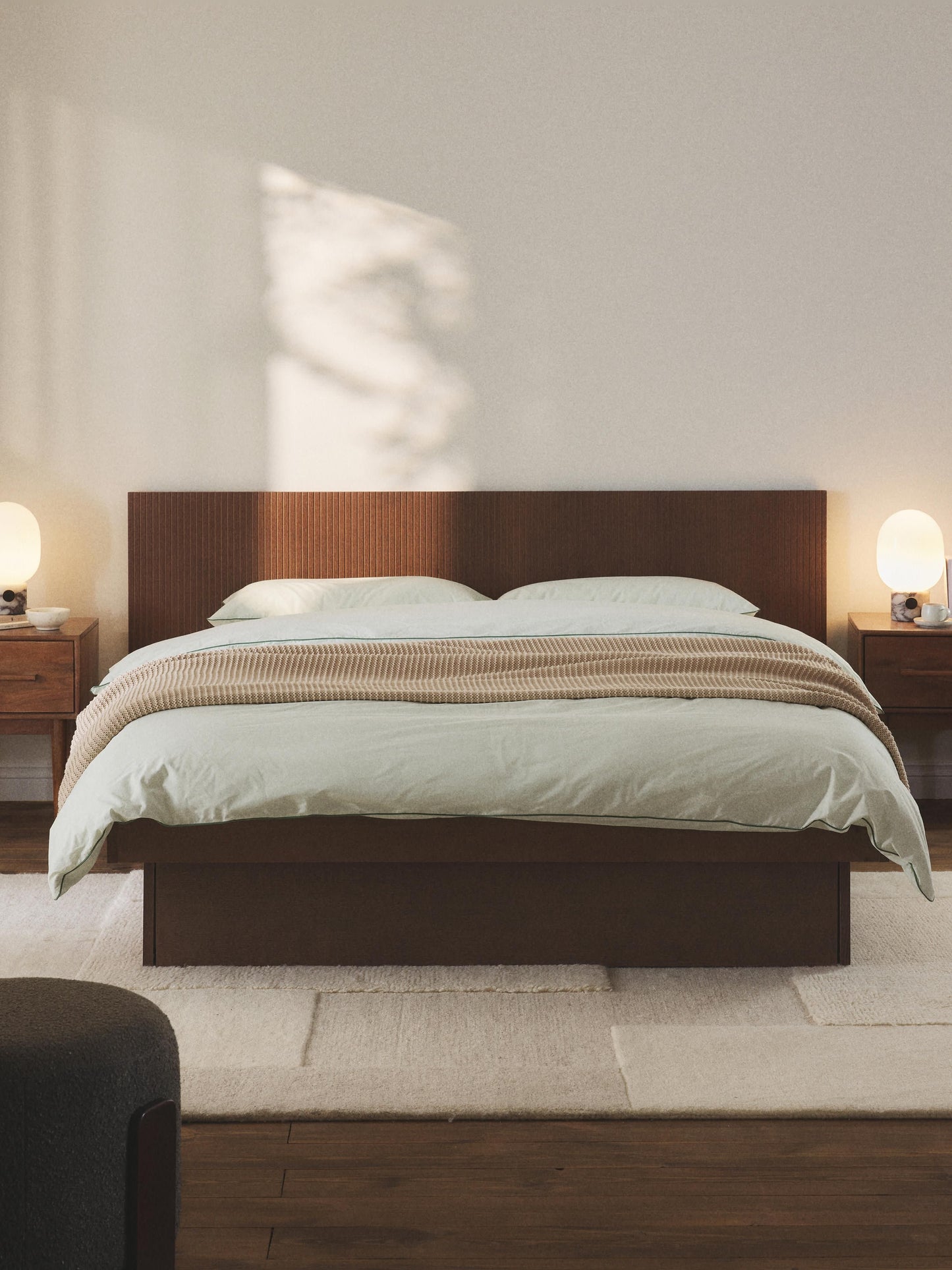 Sato Bed in Wood with Headboard and Drawers