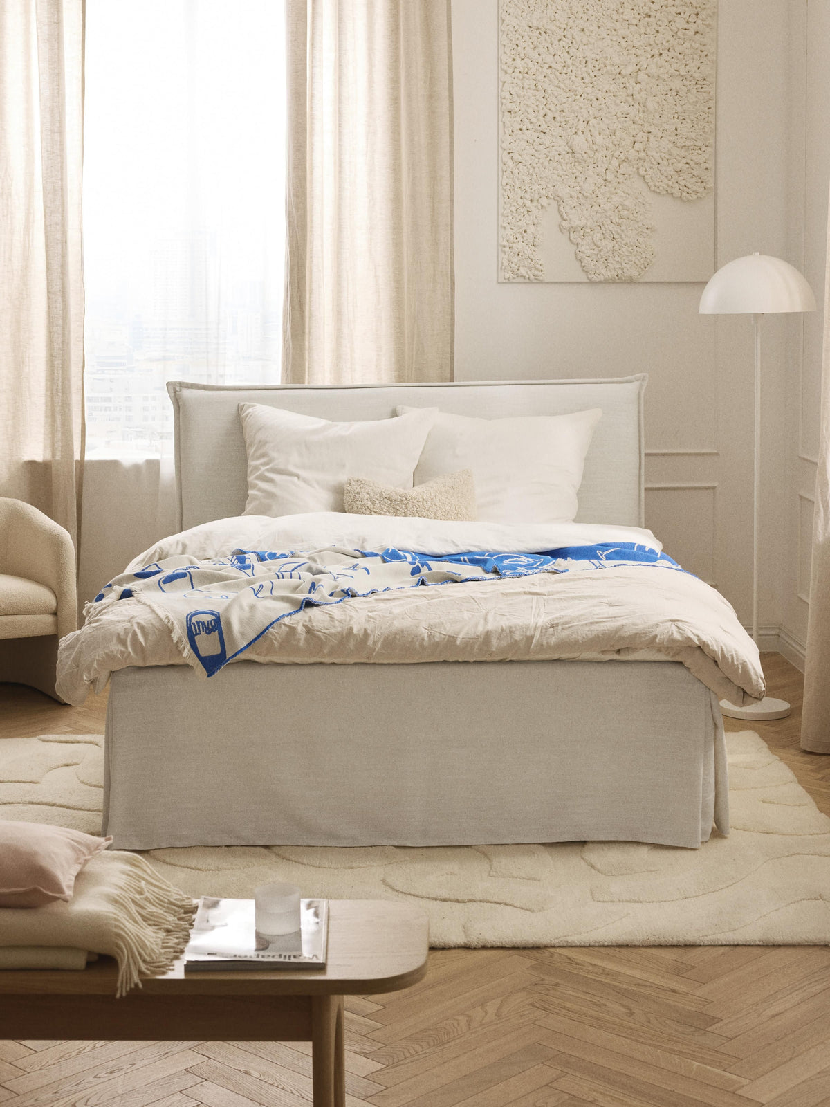 Viola Bed with Box Spring