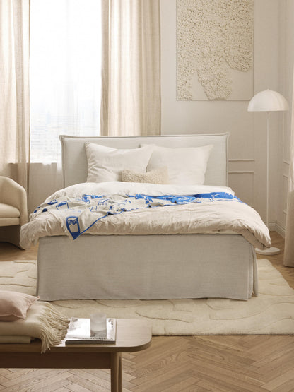Viola Bed with Box Spring