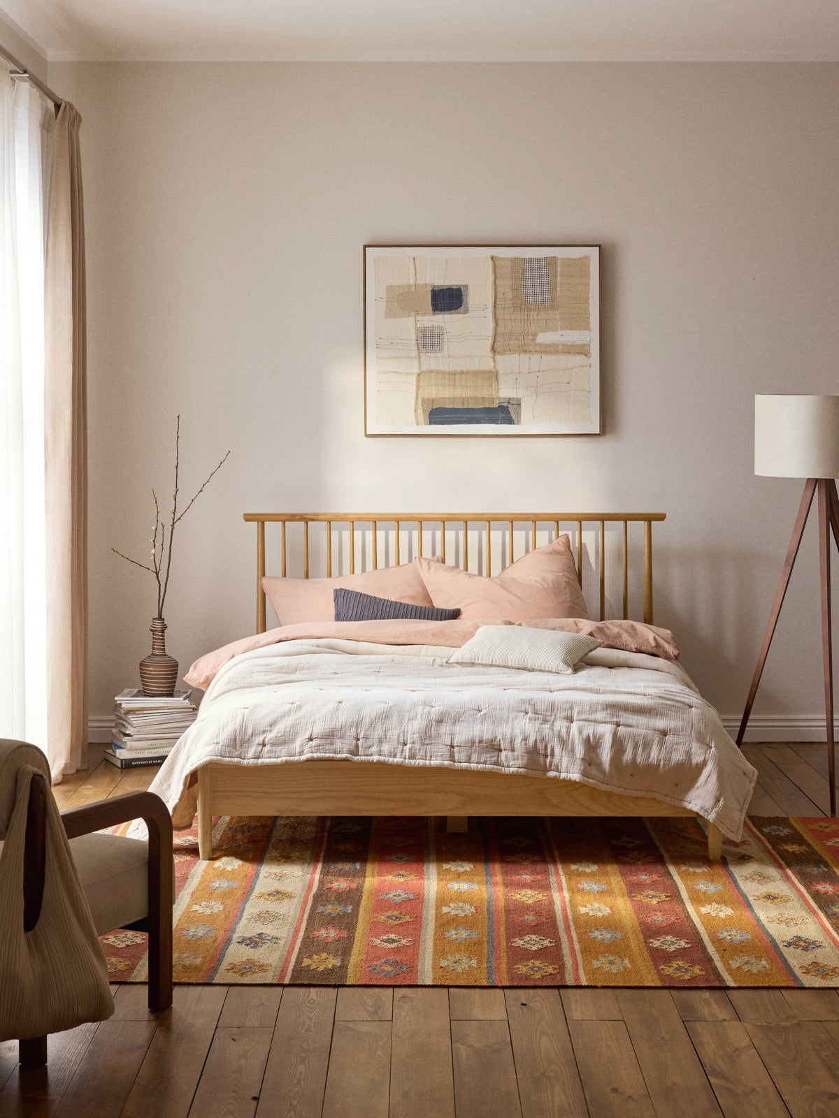 Windsor Bed in Wood with Pine Headboard