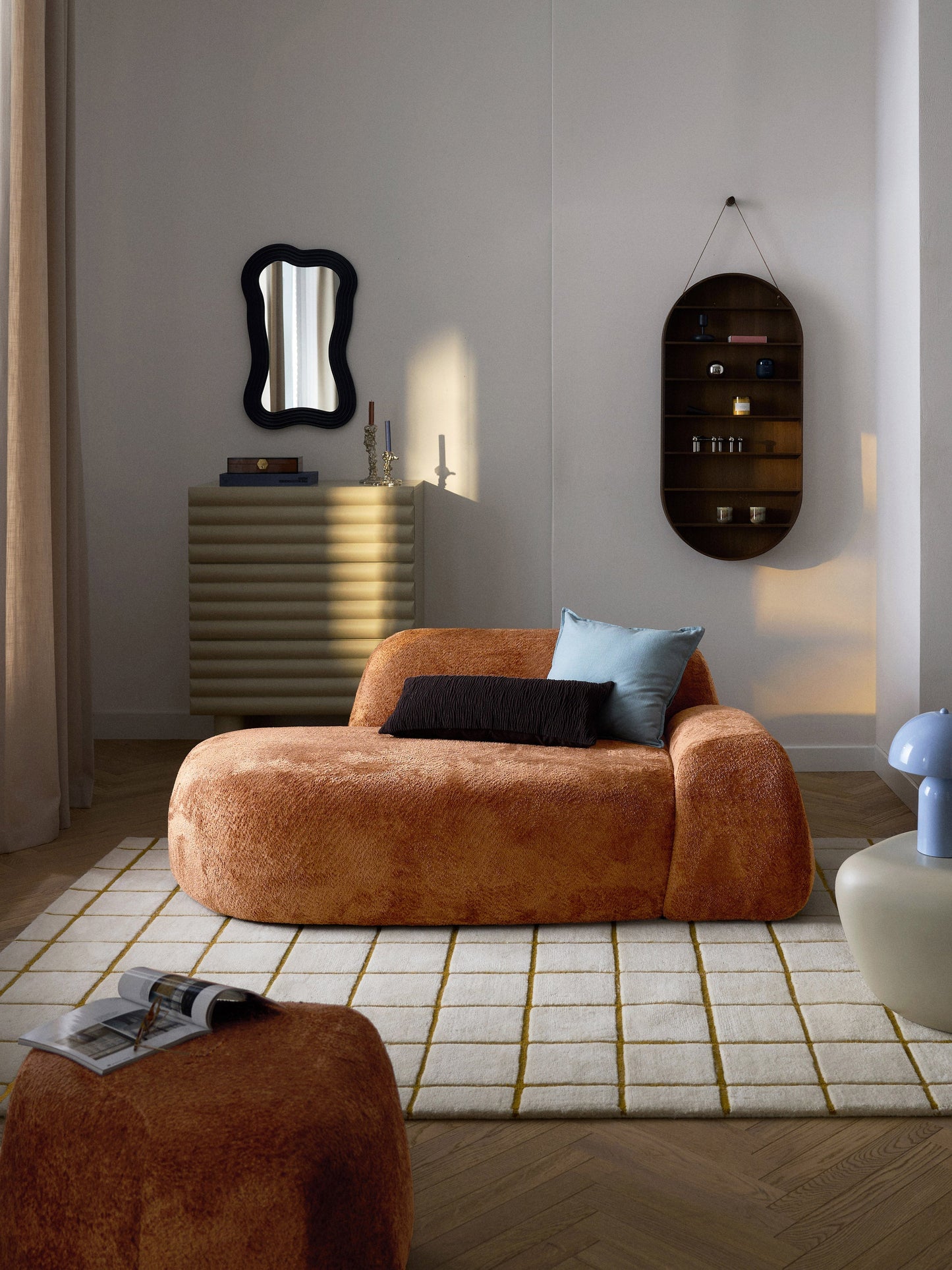 Wolke 2-Seater Sofa in Teddy Bouclé with Chaise Longue